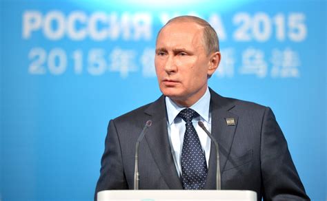 ملف:Press Conference of Vladimir Putin,  2015 07 10  01 ...