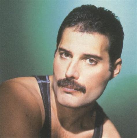ЗАРУБЕЖКА. Freddie Mercury