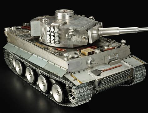 Радиоуправляемый танк Heng Long German Tiger I   HL00X ...