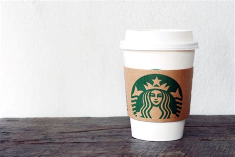 Starbucks to deliver food and coffee in 2015: Howard ...