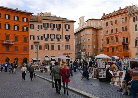 Stories from Piazza Navona in Rome   Italian Notes
