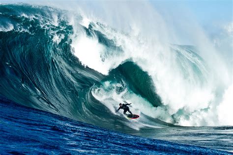 Storm Surfers, un documental en 3D para los amantes del surf