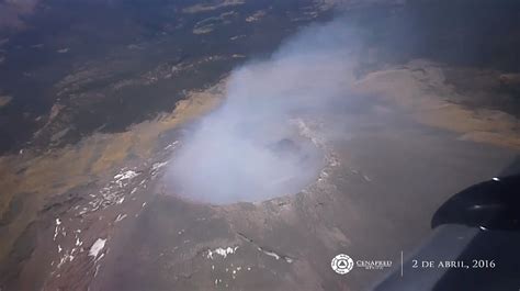 Strong explosion at Popocatépetl volcano, Mexico