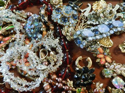 Stuff For Sale Vintage Rhinestone Jewelry For Sale Fort ...