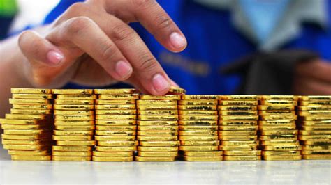 Subida del precio del oro, ¿escudo contra el dólar y euro ...