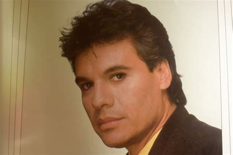 Superstar Mexican Singer, Juan Gabriel, Dies In Santa ...