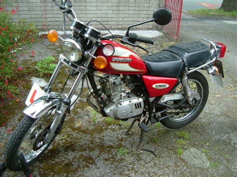 Suzuki 125 GN