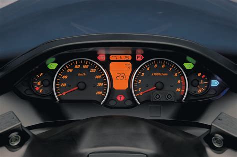 Suzuki AN 400 Burgman ABS online kaufen