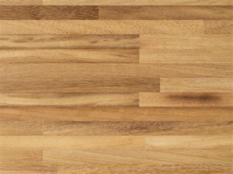 Tablero Alistonado macizo en madera de Iroko | Maderas Planes