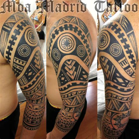 Tatuaje maorí en pecho, brazo y hombro   Moa Madrid Tattoo