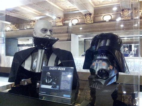 Telefónica organiza una exposición de Star Wars en su ...