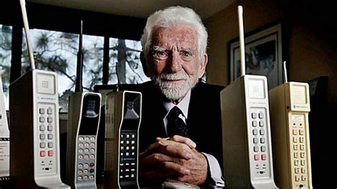 Teléfonos Móviles: ¿Quién inventó el primer móvil?