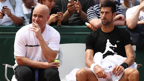 Tenis: Agassi seguirá entrenando a Novak Djokovic en 2018 ...
