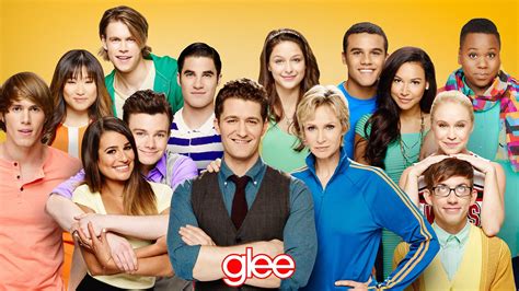 Termina la serie musical  Glee  | POSTA