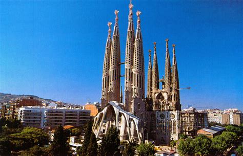 Terraqueoscopio: Catedral de la Sagrada Familia en Barcelona.