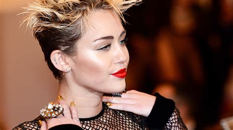 The Beauty Evolution of Miley Cyrus | StyleCaster
