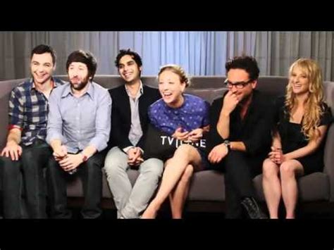 The Big Bang Theory Cast with Ausiello   Comic Con 2011 ...