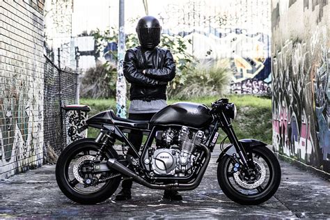 The Brute   Jamie s Yamaha XJR1300 | Return of the Cafe Racers
