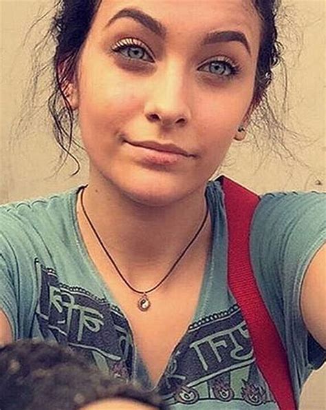 The expectations are f***ing ridiculous : Paris Jackson ...