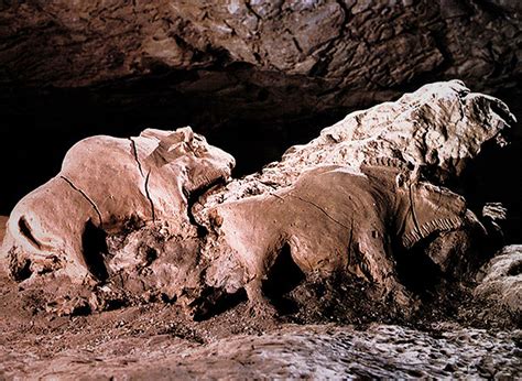 The Paleolithic Cave Art of France Chronology