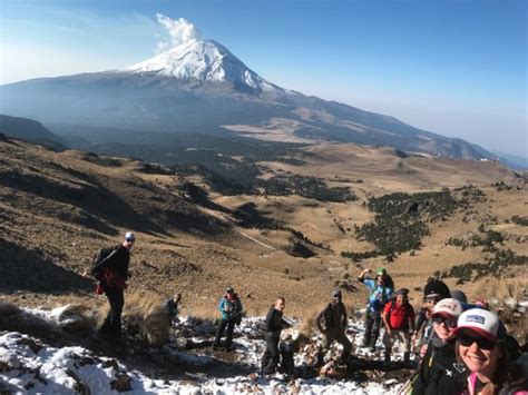 The view of Popocatepetl from Iztaccihuatl   Picture of ...