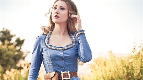 This WESTWORLD Dolores Costume Looks Like More Than ...