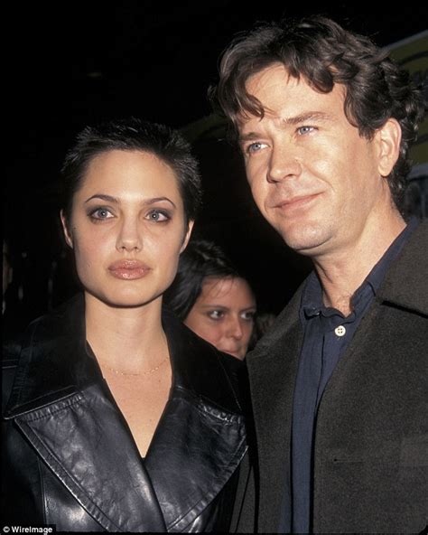 Timothy Hutton has moved in with 26 year old American ...