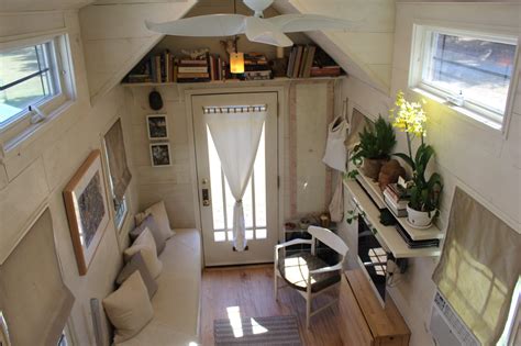 Tiny Hall House | Home Design, Garden & Architecture Blog ...