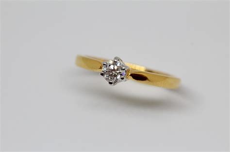 Tipos de anillos de compromiso | Tu blog de boda