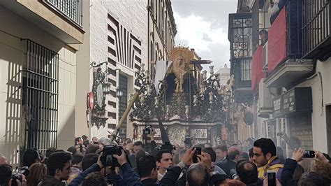 Todos los vídeos del Viernes Santo  Semana Santa Sevilla ...