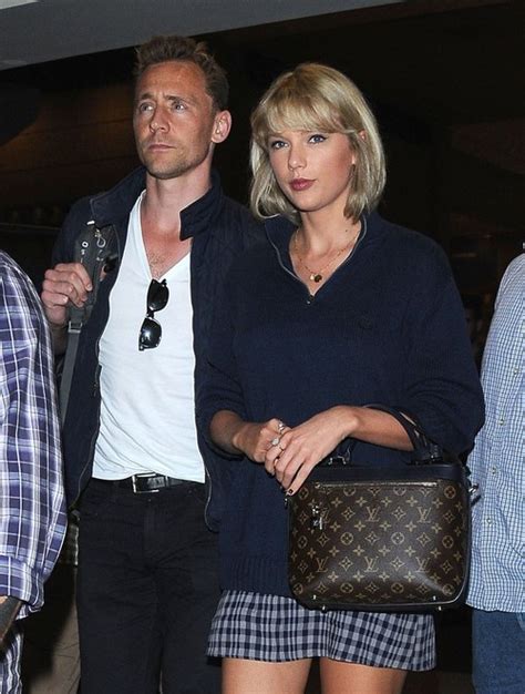 Tom Hiddleston Ends Taylor Swift Relationship To Save ...