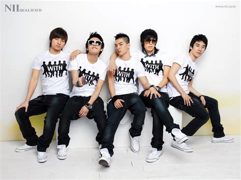 top kpop music: The Best of the k pop : Big Bang