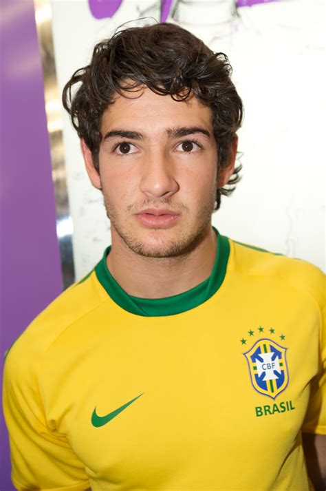 Top Sports Players: Alexandre Pato Pictures Images