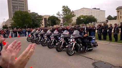 Topeka police motorcycle cops show off their riding skills ...