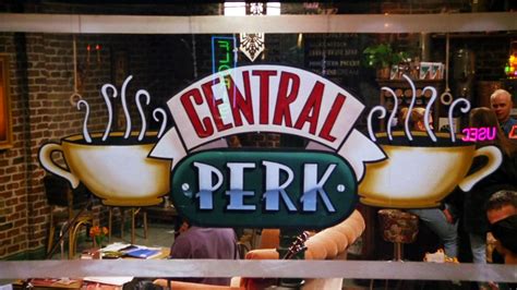 Tout savoir sur le Central Perk de la série Friends qui va ...