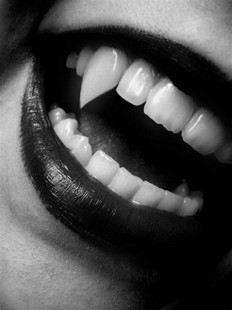 Traditional Vampires images Fangs... HD wallpaper and ...