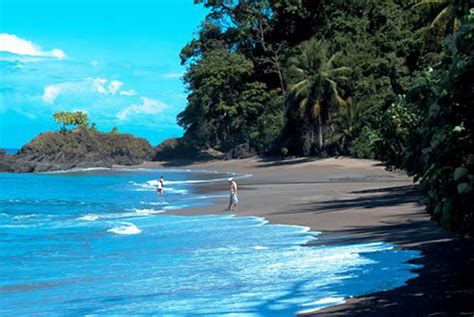 Travel around the world: Visit Costa Rica