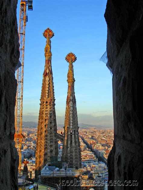 Travel Barcelona   La Sagrada Familia   NooksnCorners