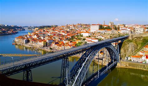 Traveling to Porto City   Northern Portugal