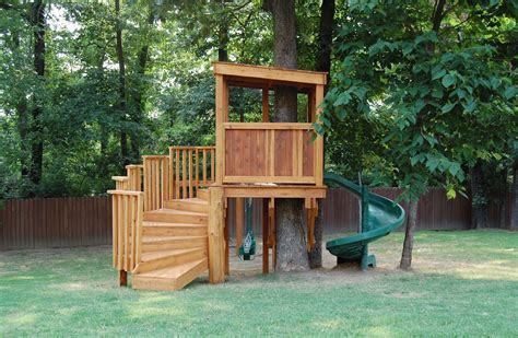 treehouse | Stacey Family Treehouse | DIY; must do ...