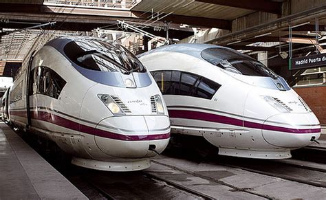 Tren Velaro: AVE en la parada de Atocha | Flickr   Photo ...