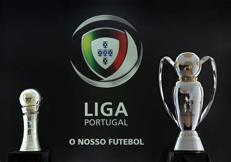 Troféus da 1.ª Liga e da 2.ª Liga de Futebol – Nuno ...