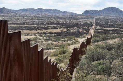 Trump poised to move on Mexican border wall — News — The ...