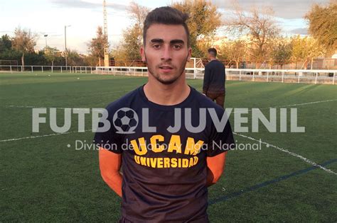 Tyler Gary renueva el gol en el UCAM Murcia Fútbol ...