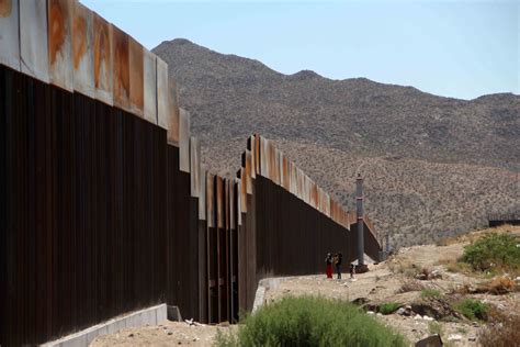 U.S. Mexico border wall would divide Europe in half | Big ...
