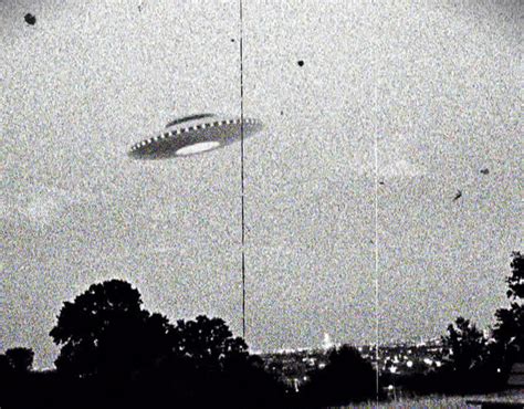 UFO NEWS: triangle craft built by US government with alien ...