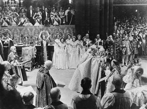 Un día como hoy hace 60 años Isabel de Inglaterra ascendía ...
