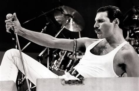 Un día como hoy nos dejó Freddie Mercury | NoFm Radio