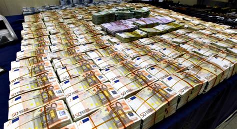 Un francés gana el Euromillones y dona 50 millones a obras ...