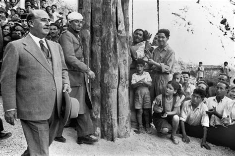 Una foto completa de Franco y su dictadura 40 años después ...